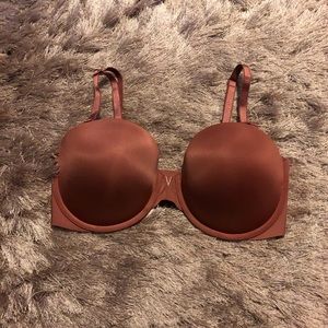 NWT Victoria Secret Very Sexy Push Up Bra S: 36D